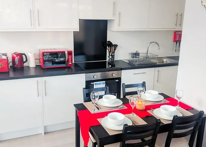 Lt Grove Apartment - Stratford